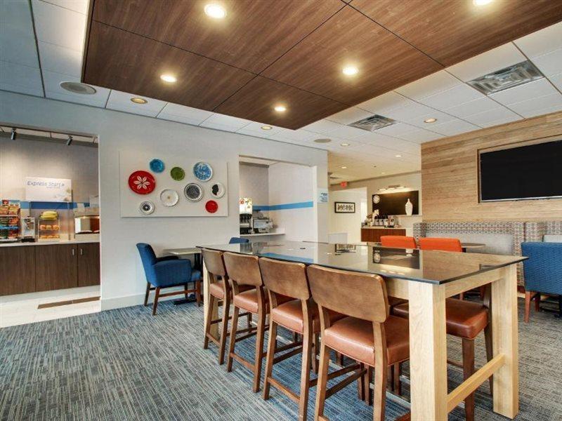 Holiday Inn Poughkeepsie By Ihg Kültér fotó