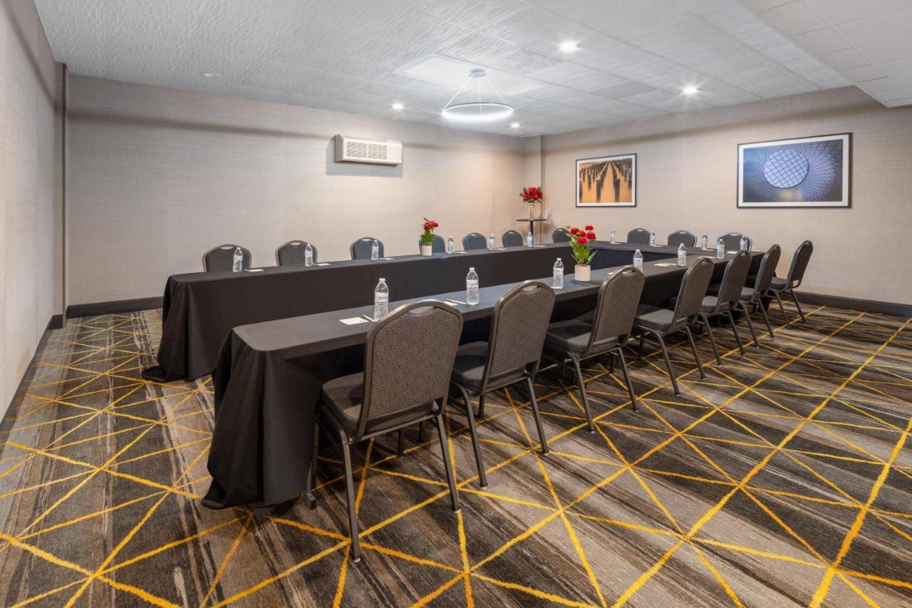 Holiday Inn Poughkeepsie By Ihg Kültér fotó