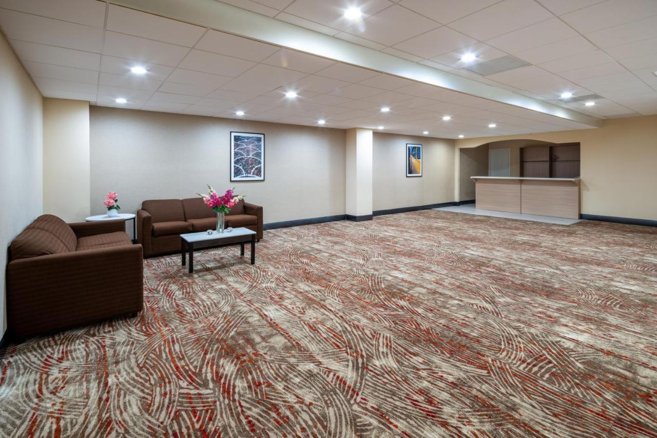 Holiday Inn Poughkeepsie By Ihg Kültér fotó